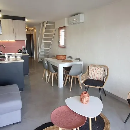 Apartment Duplex Plage, 2' Et Commerces *