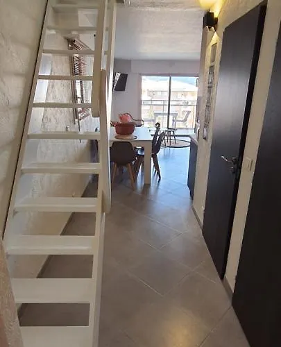 Duplex Plage, 2' Et Commerces Fréjus