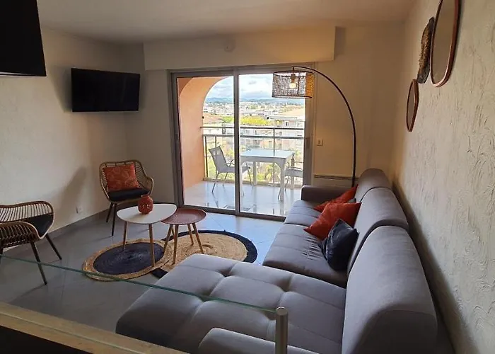 Duplex Plage, 2' Et Commerces Appartement Fréjus